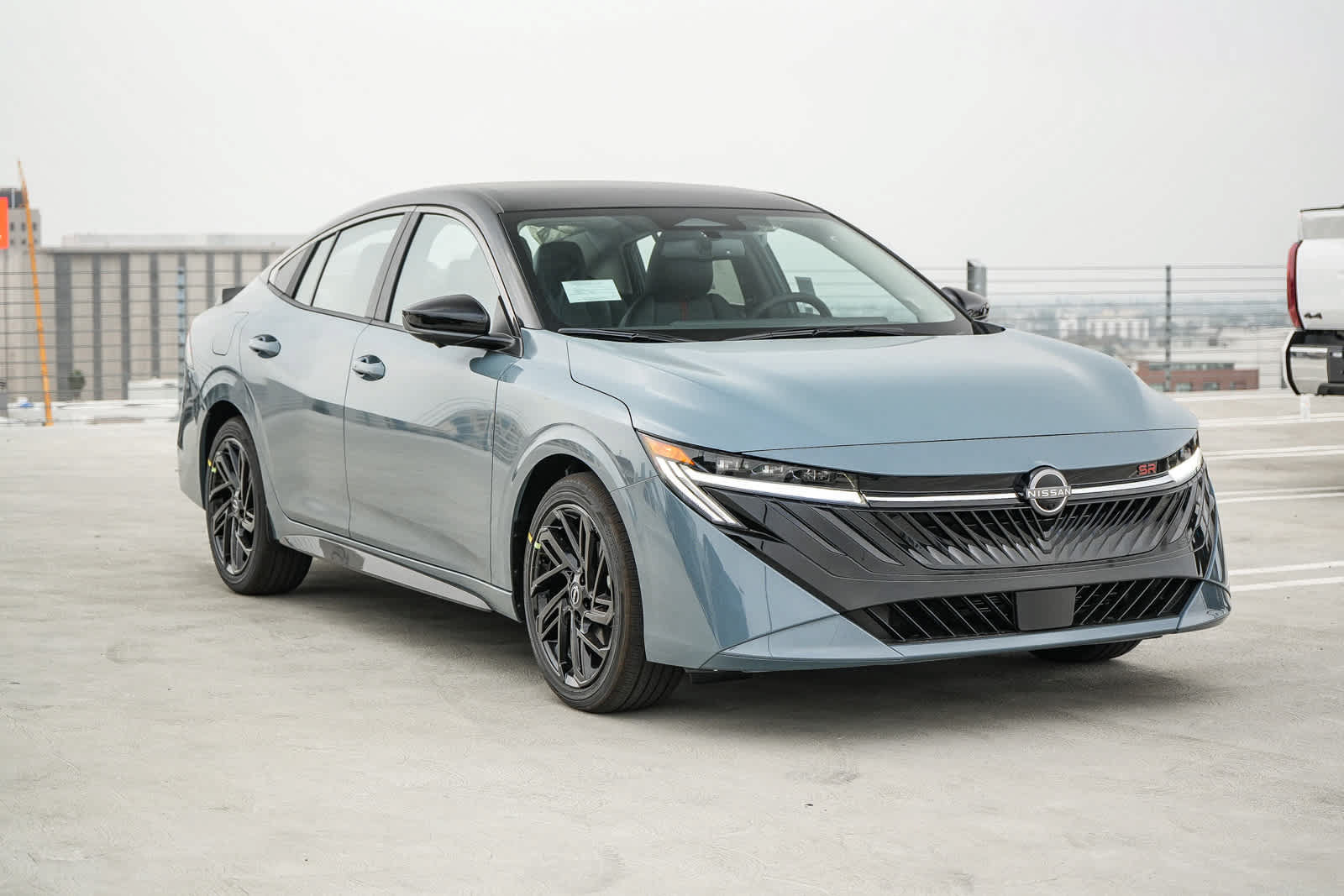 New 2027 Nissan Sentra SR FWD image 3
