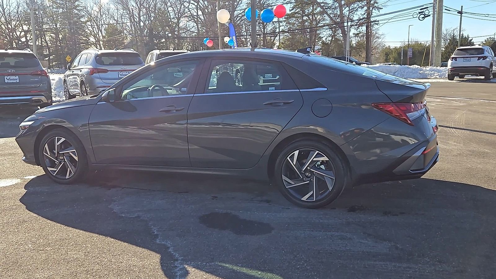 Used 2025 Hyundai Elantra SEL image 6