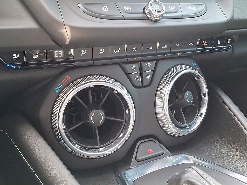 Used 2022 Chevrolet Camaro SS RWD image 18