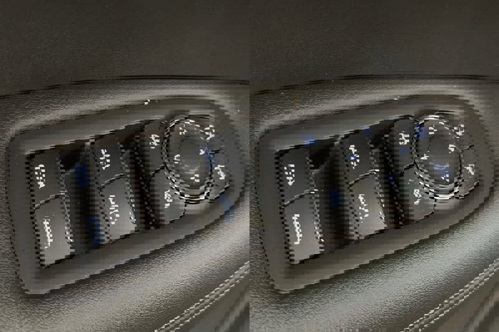 Used 2023 Cadillac XT6 Sport w/ Technology Package image 13