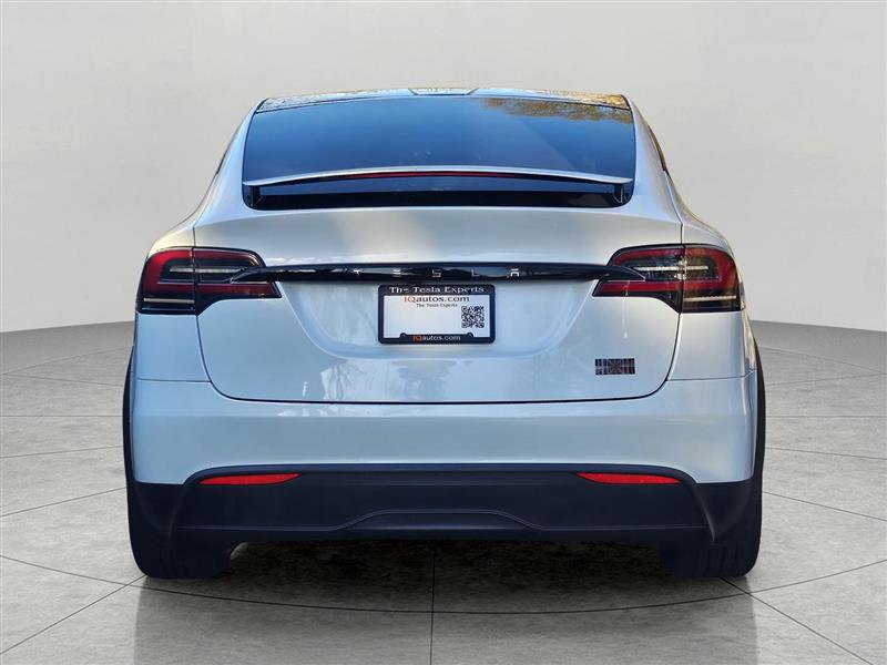 Used 2023 Tesla Model X Plaid image 9
