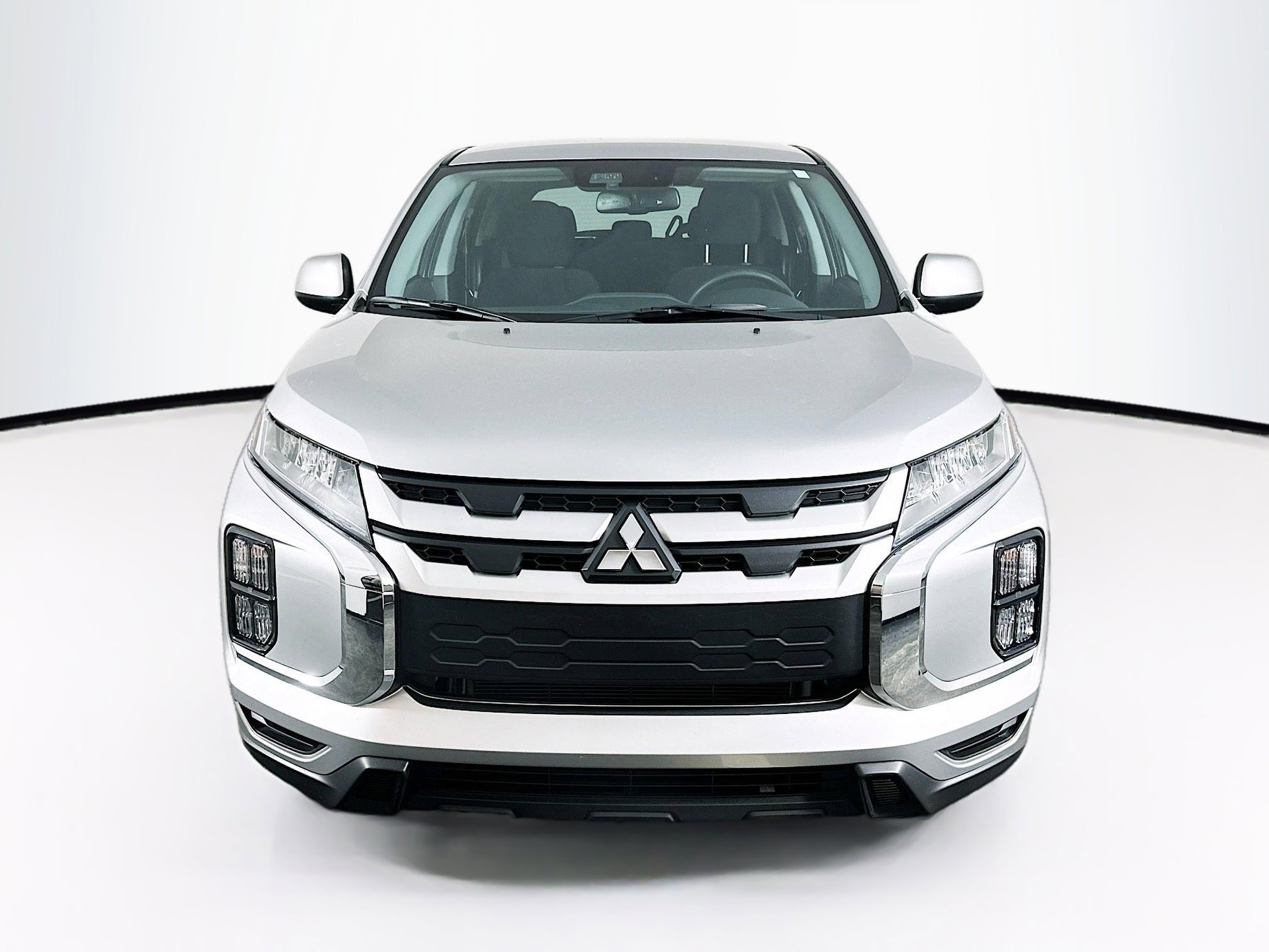 Used 2025 Mitsubishi Outlander Sport ES image 2