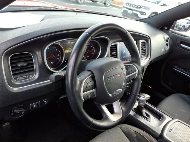 Used 2018 Dodge Charger SXT Plus image 8