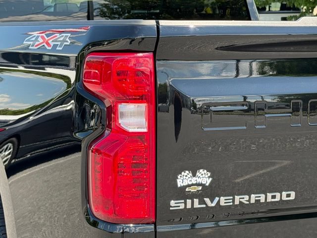 Certified 2023 Chevrolet Silverado 1500 LT AWD/4WD image 20