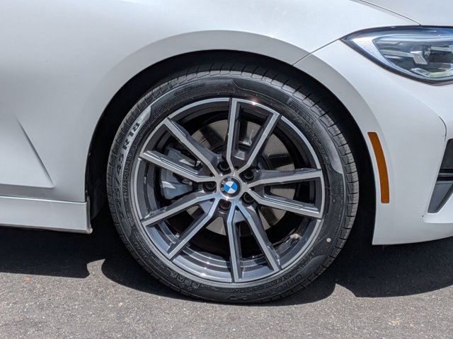 Used 2021 BMW 330i Sedan w/ Premium Package RWD image 25
