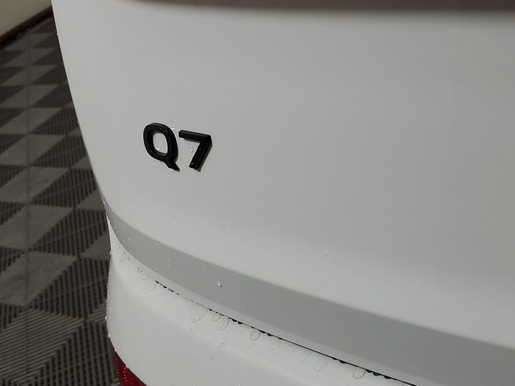 New 2026 Audi Q7 2.0T Premium Plus AWD/4WD image 7
