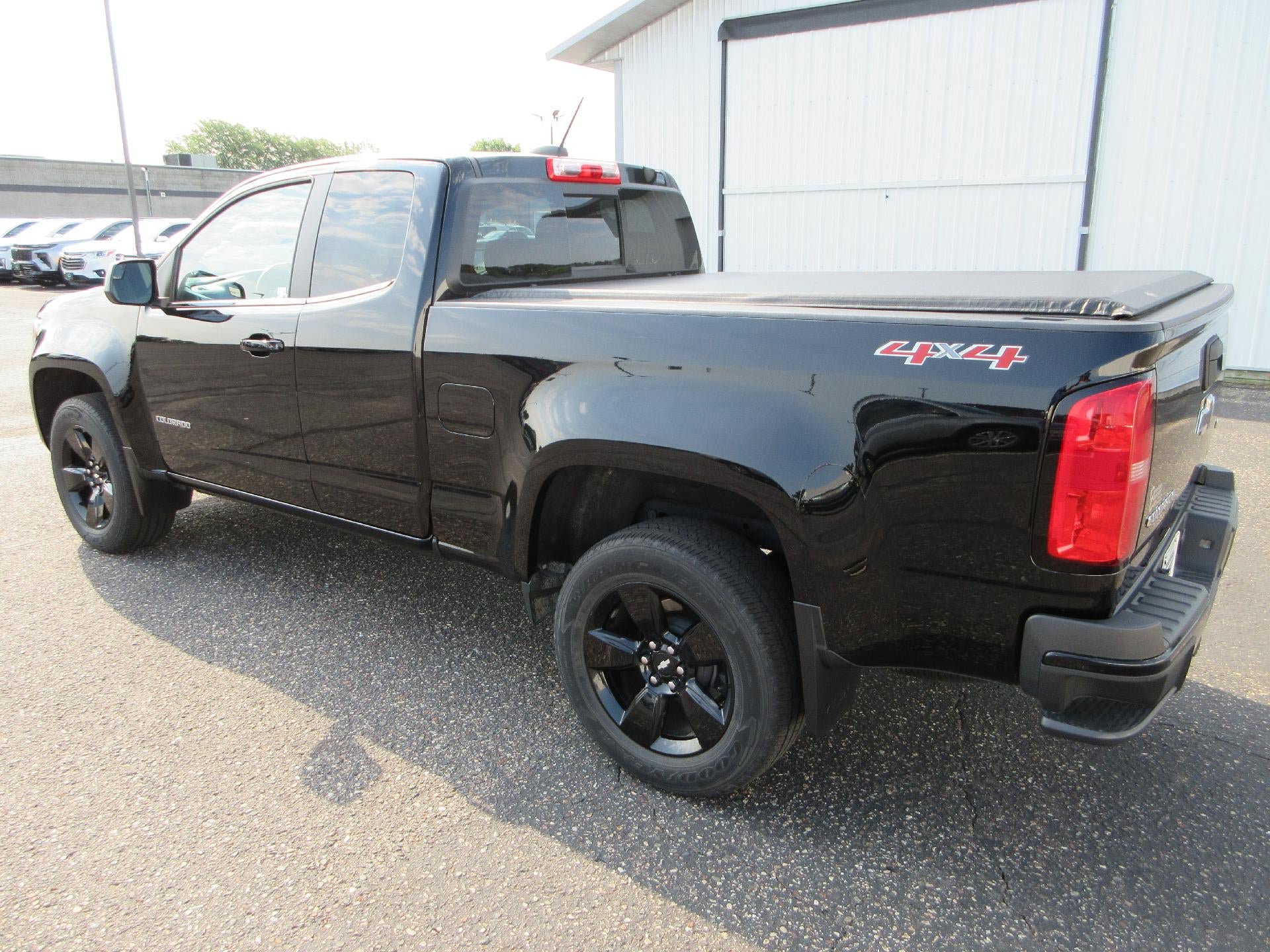 Certified 2016 Chevrolet Colorado LT w/ Midnight Edition AWD/4WD image 7