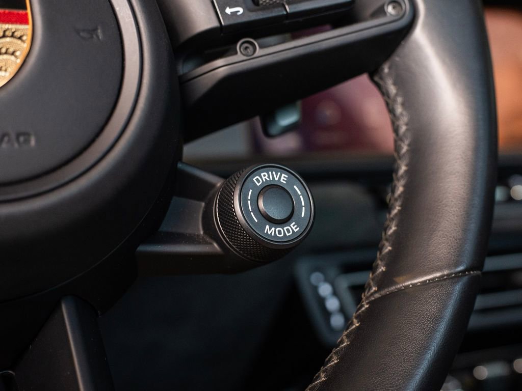 Certified 2024 Porsche 911 Carrera GTS image 24