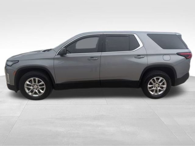 Used 2023 Chevrolet Traverse LS video 3