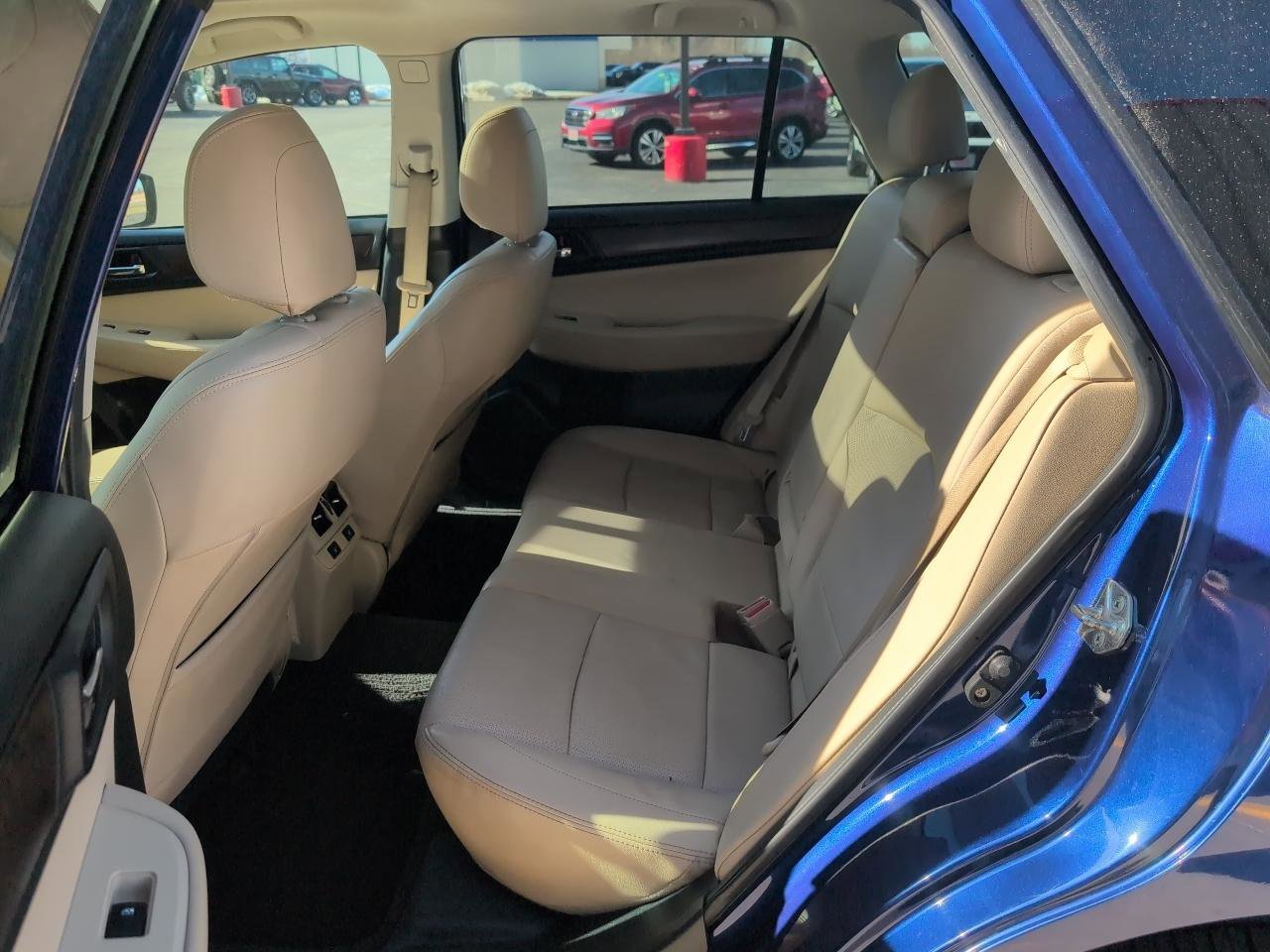 Used 2017 Subaru Outback 2.5i Limited image 10