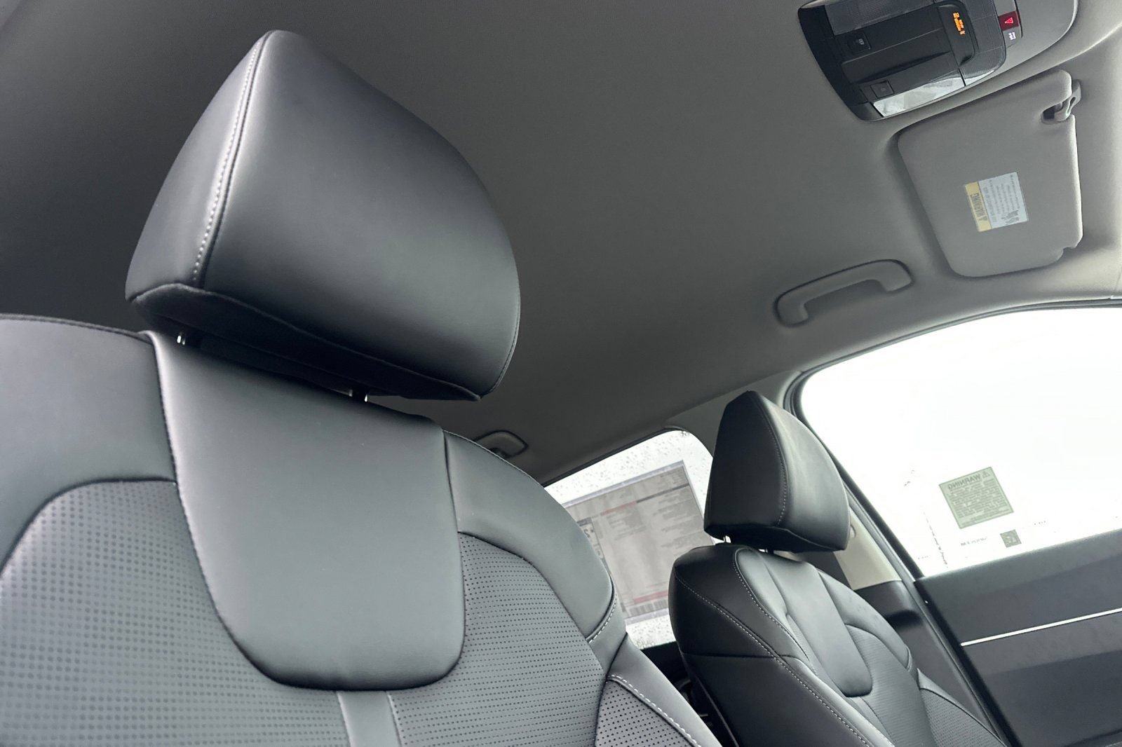 New 2026 Kia Sorento S FWD image 18