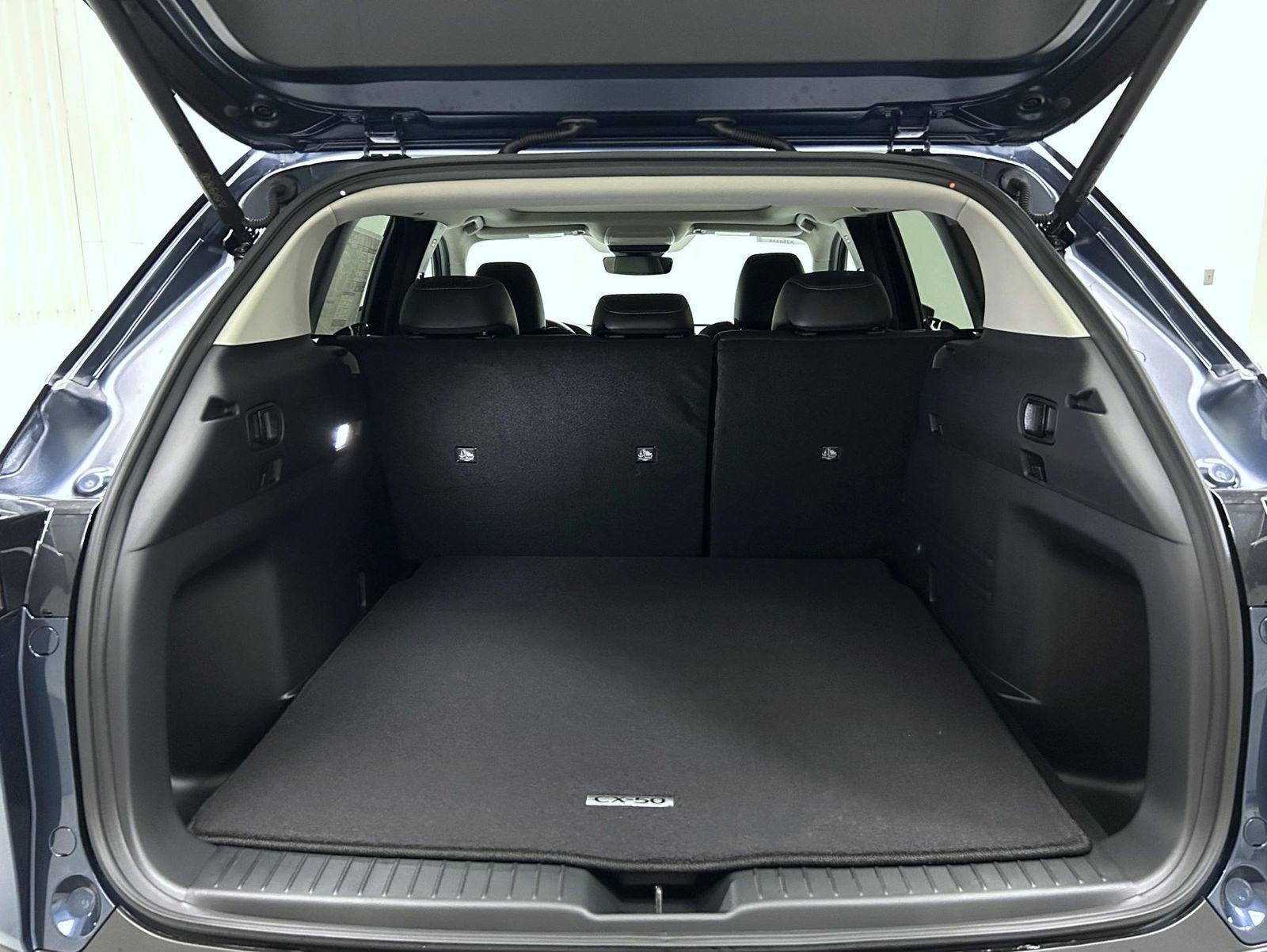 New 2026 MAZDA CX-50 AWD 2.5 S w/ Preferred Pkg image 21