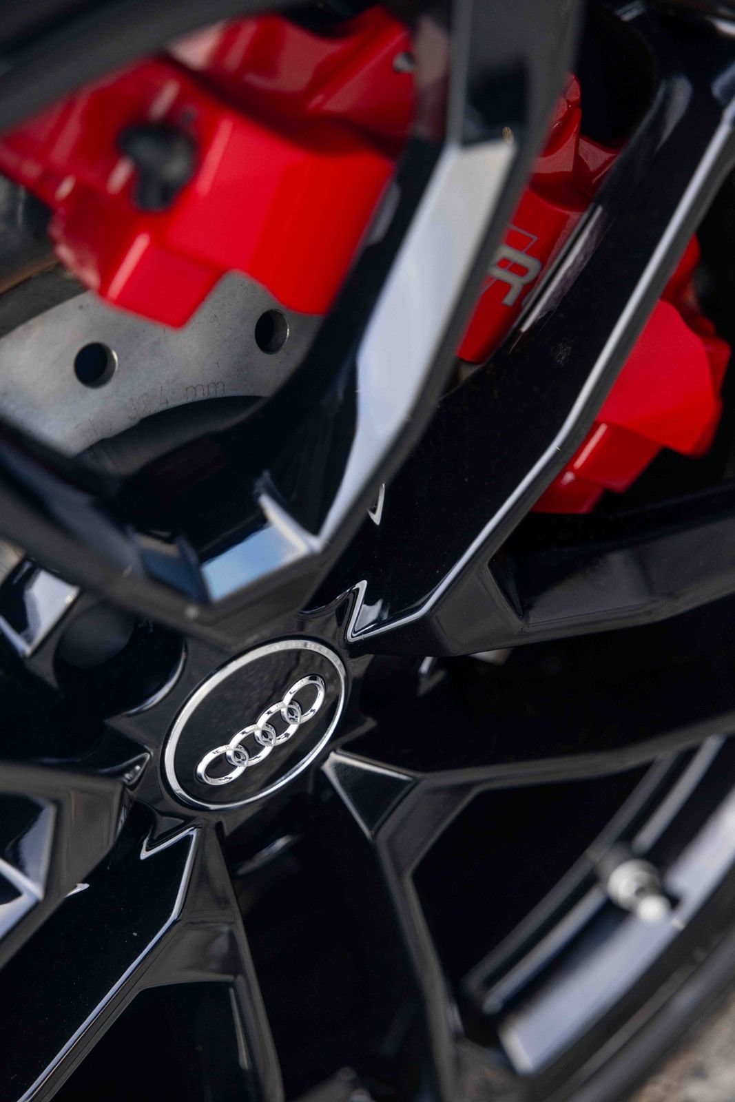 Used 2018 Audi R8 V10 RWD image 8