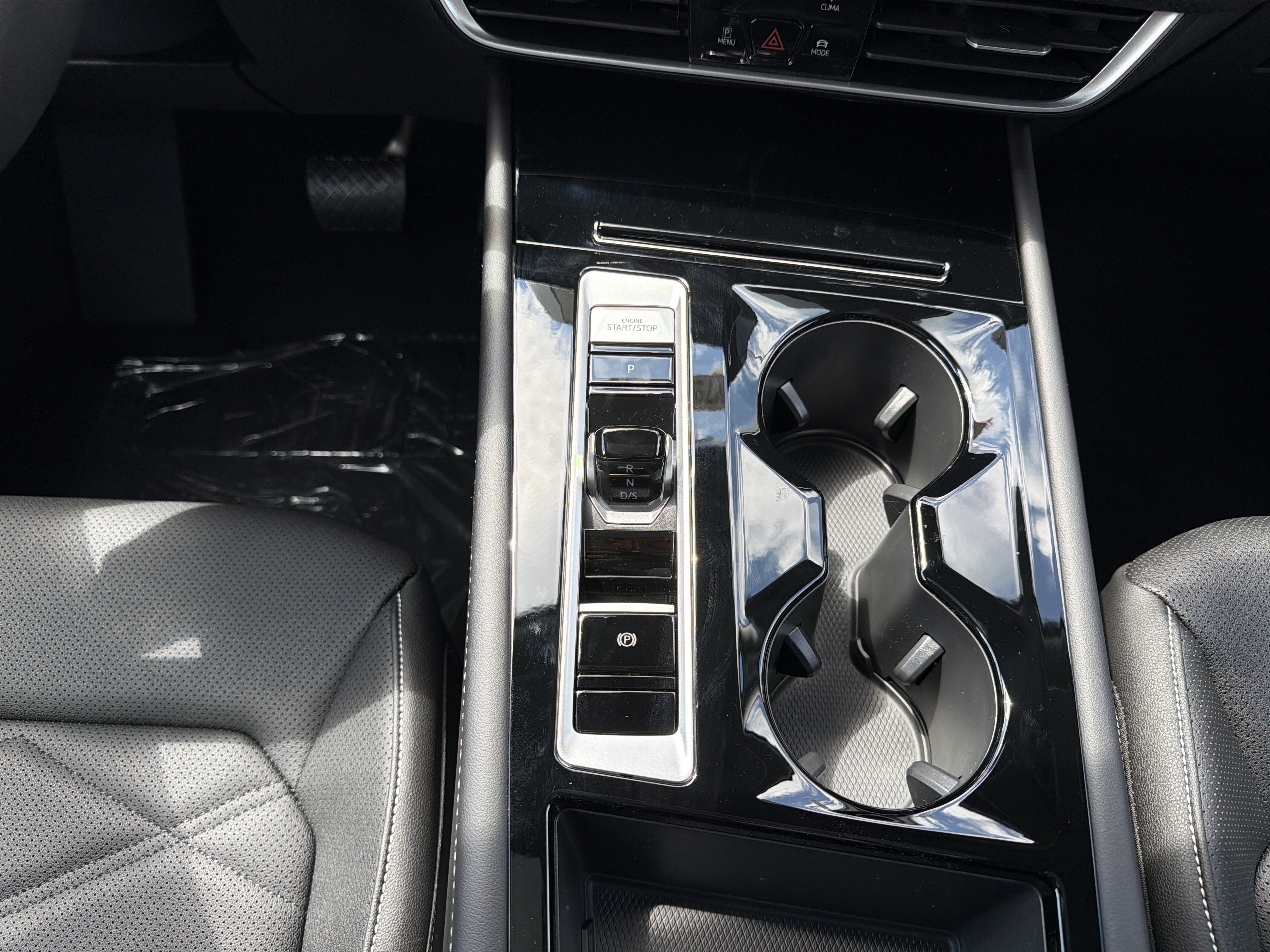 New 2026 Volkswagen Atlas SE AWD/4WD image 18