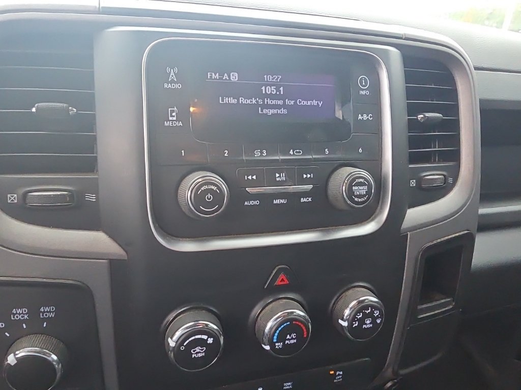 Used 2016 RAM 2500 Tradesman w/ Chrome Appearance Group AWD/4WD image 19