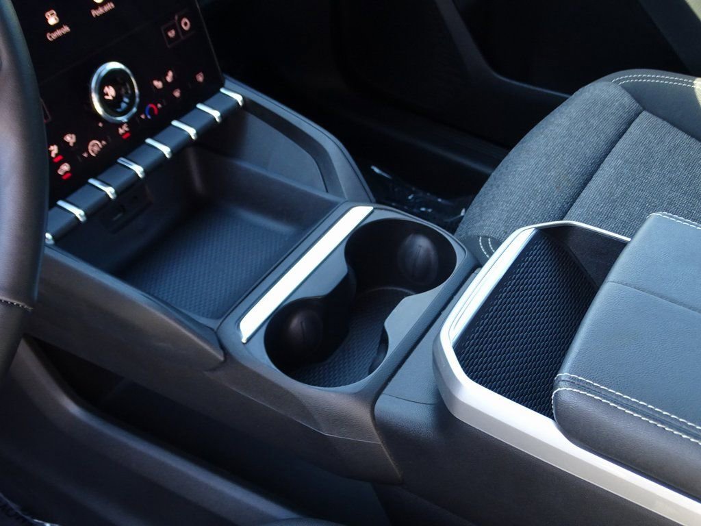 Used 2025 GMC Terrain Elevation image 18