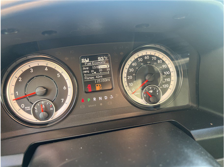 Used 2019 RAM 1500 Classic SLT RWD image 18
