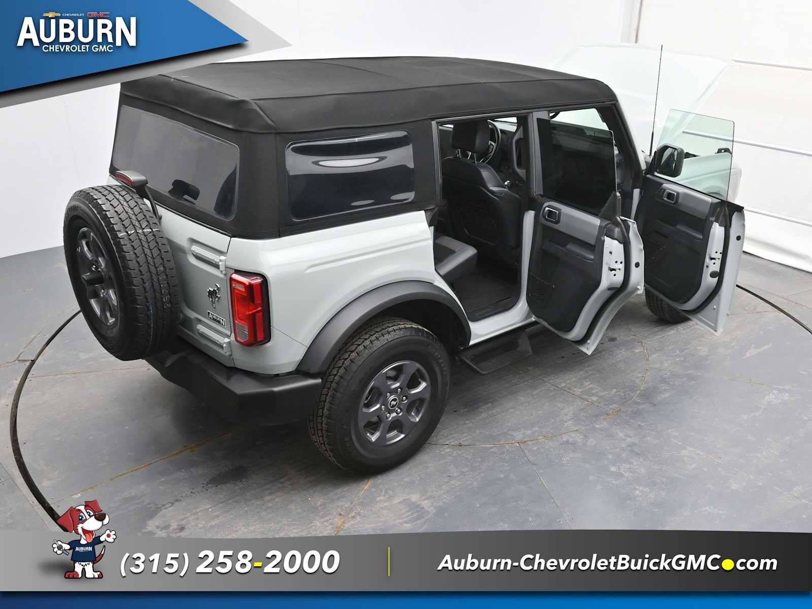 Used 2024 Ford Bronco Big Bend image 38