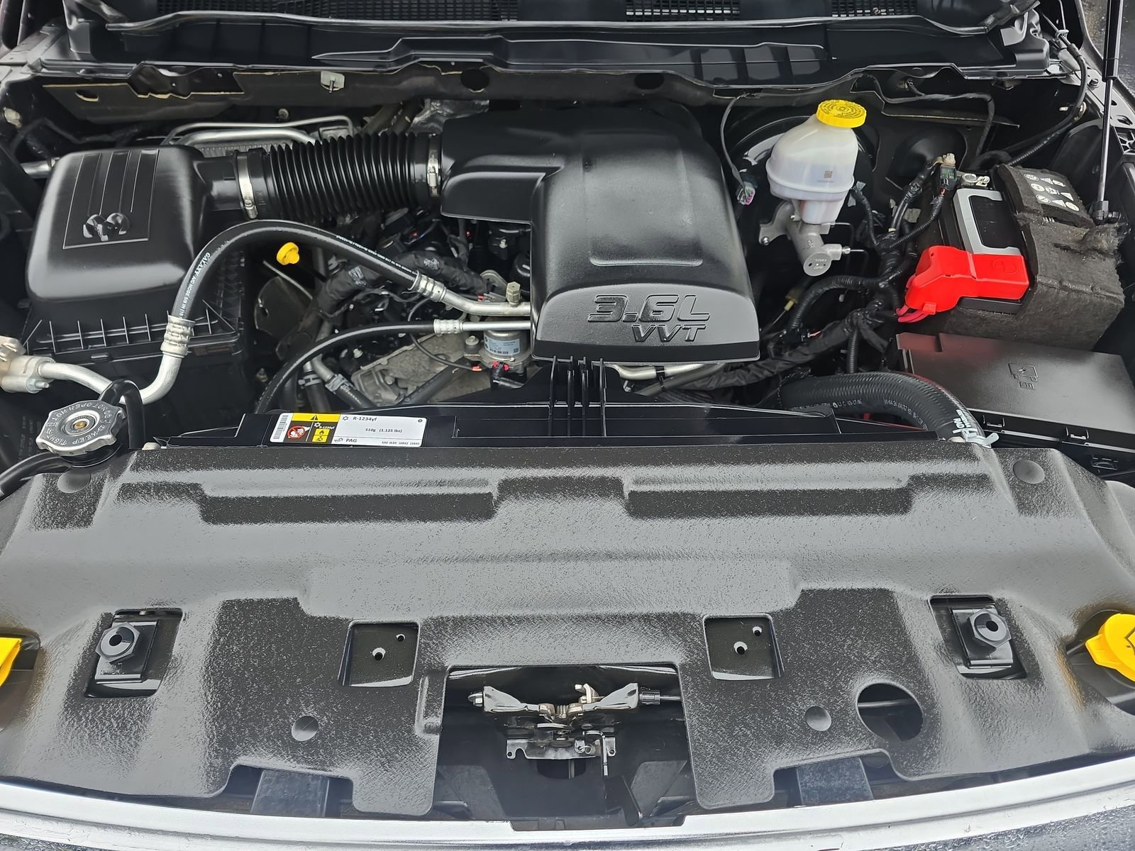 Used 2024 RAM 1500 Classic SLT image 31