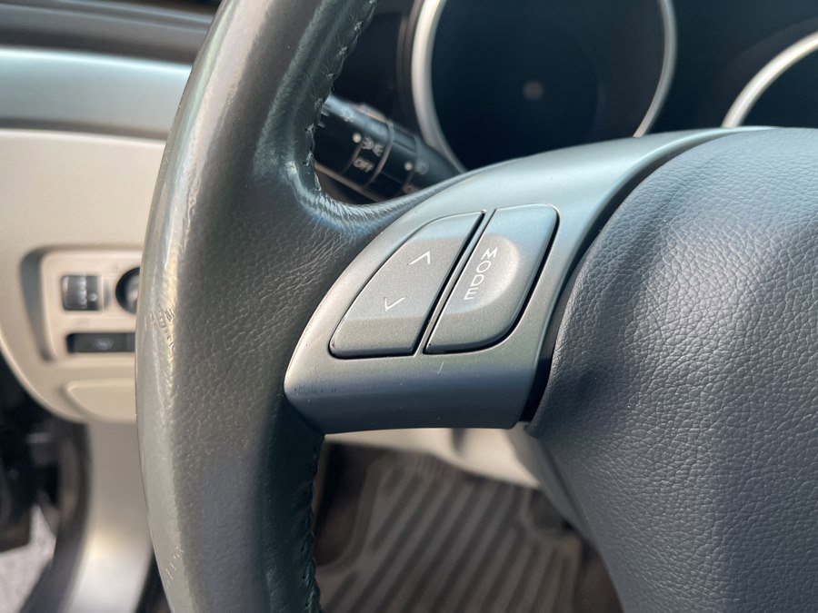 Used 2011 Subaru Tribeca Touring image 26