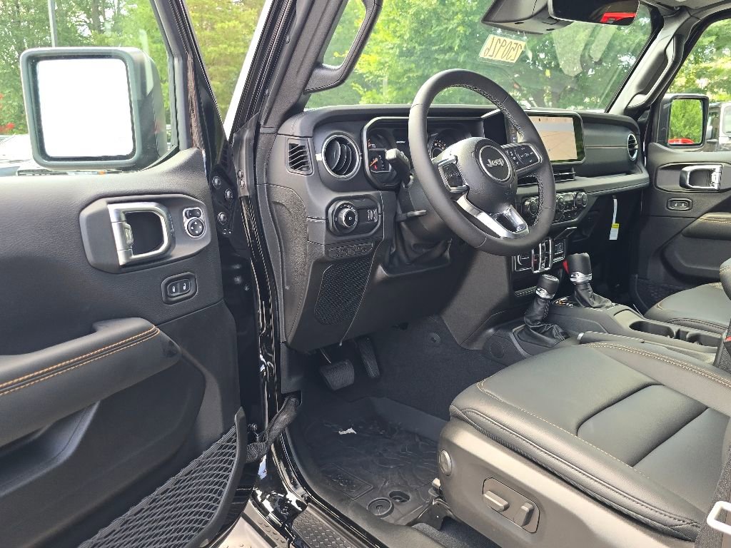 New 2025 Jeep Wrangler Sahara w/ Safety Group image 4