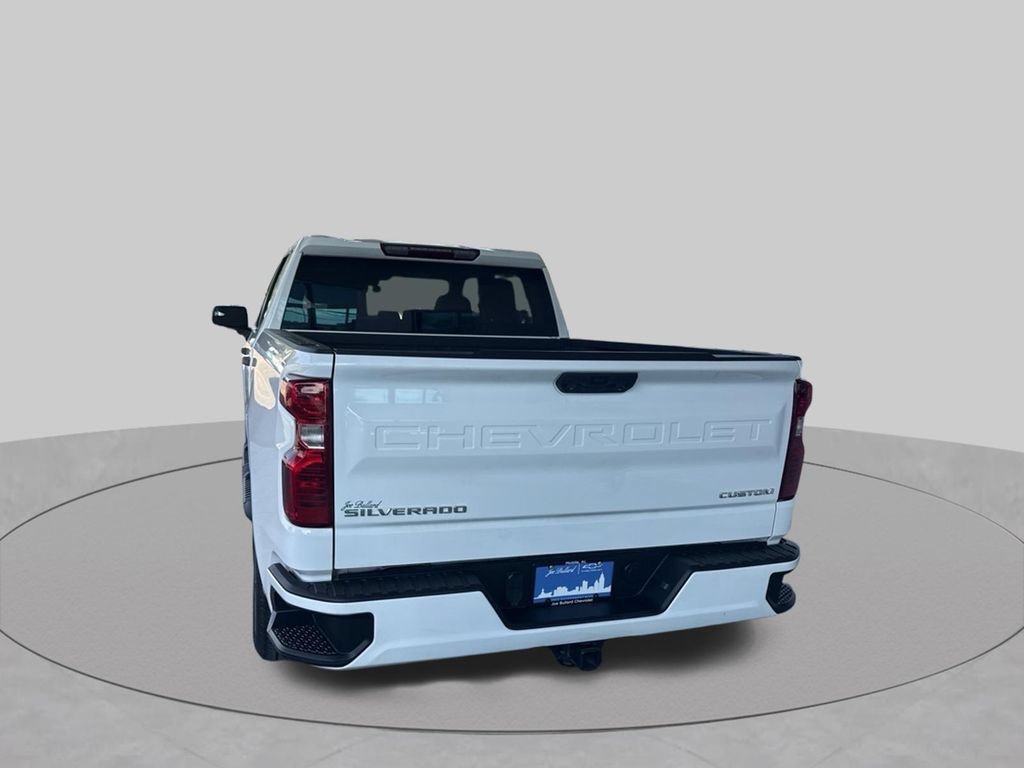 Used 2022 Chevrolet Silverado 1500 Custom AWD/4WD image 7