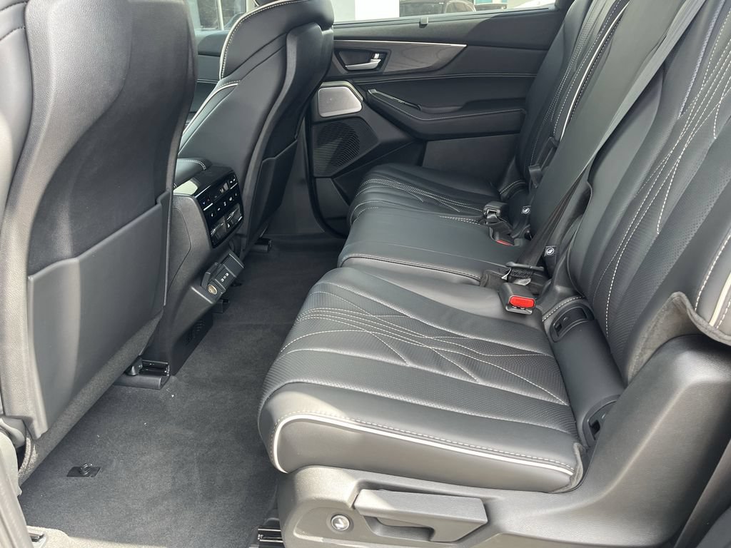 New 2026 Acura MDX w/ Advance Package AWD/4WD image 19