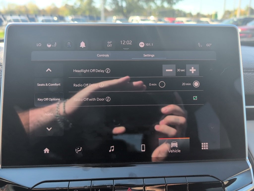 Used 2022 Jeep Compass Limited image 53