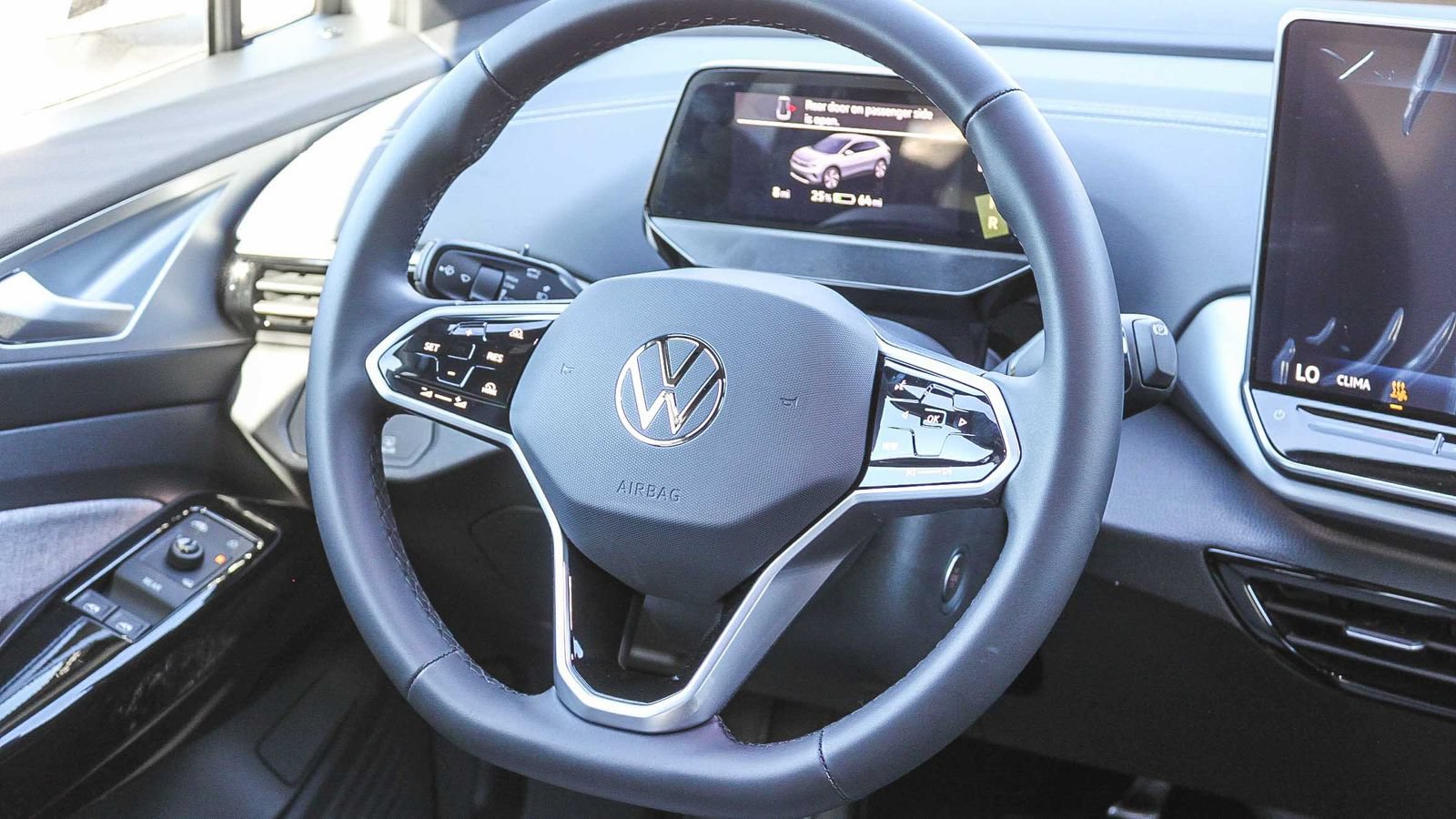 New 2026 Volkswagen ID.4 Pro RWD image 18