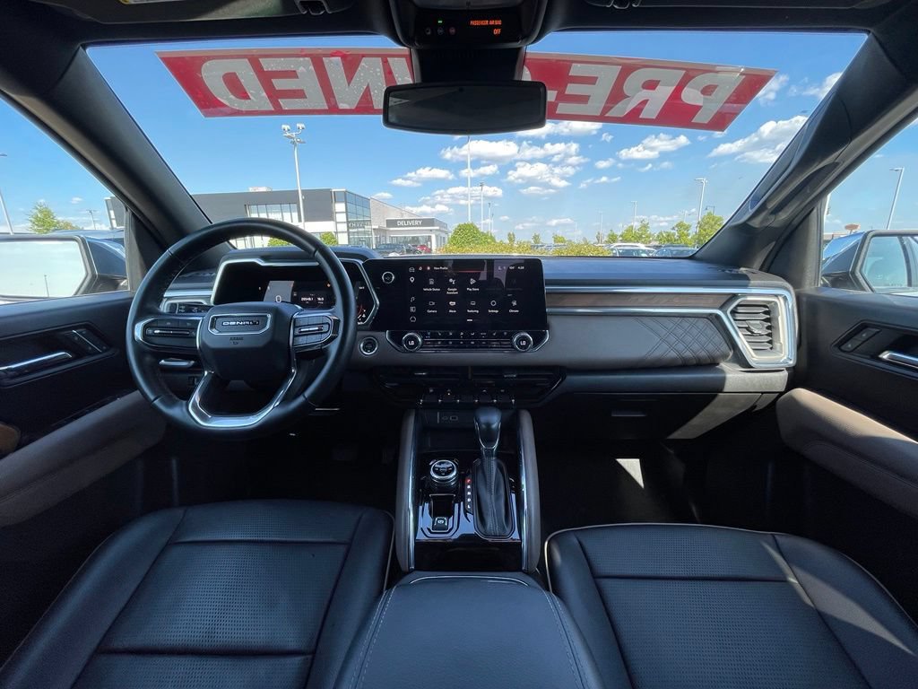 Used 2024 GMC Canyon Denali AWD/4WD image 28