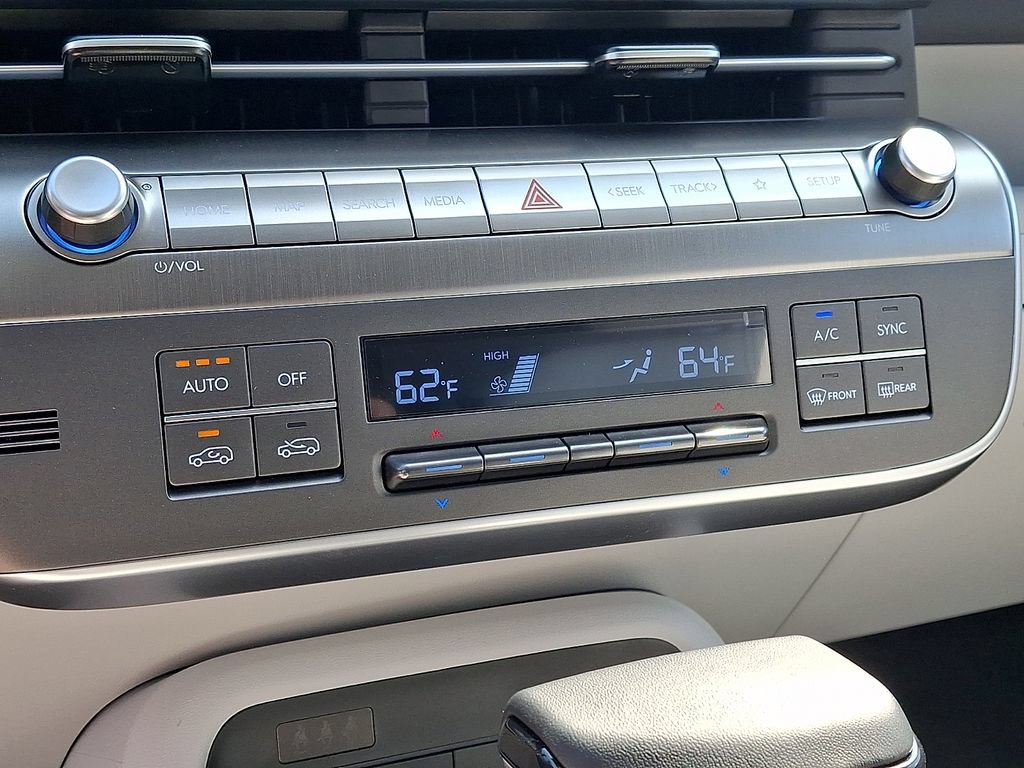 New 2026 Hyundai Kona SEL Sport FWD image 11