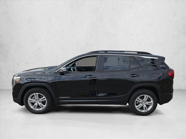 Used 2024 GMC Terrain SLE w/ Driver Convenience Package FWD image 9