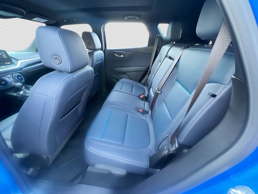Used 2024 Chevrolet Blazer RS w/ Driver Confidence II Package image 24
