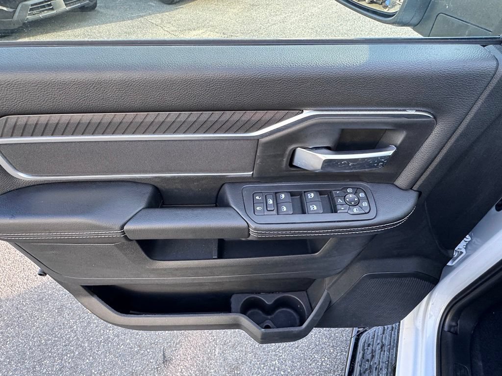 New 2026 RAM 2500 Big Horn AWD/4WD image 10