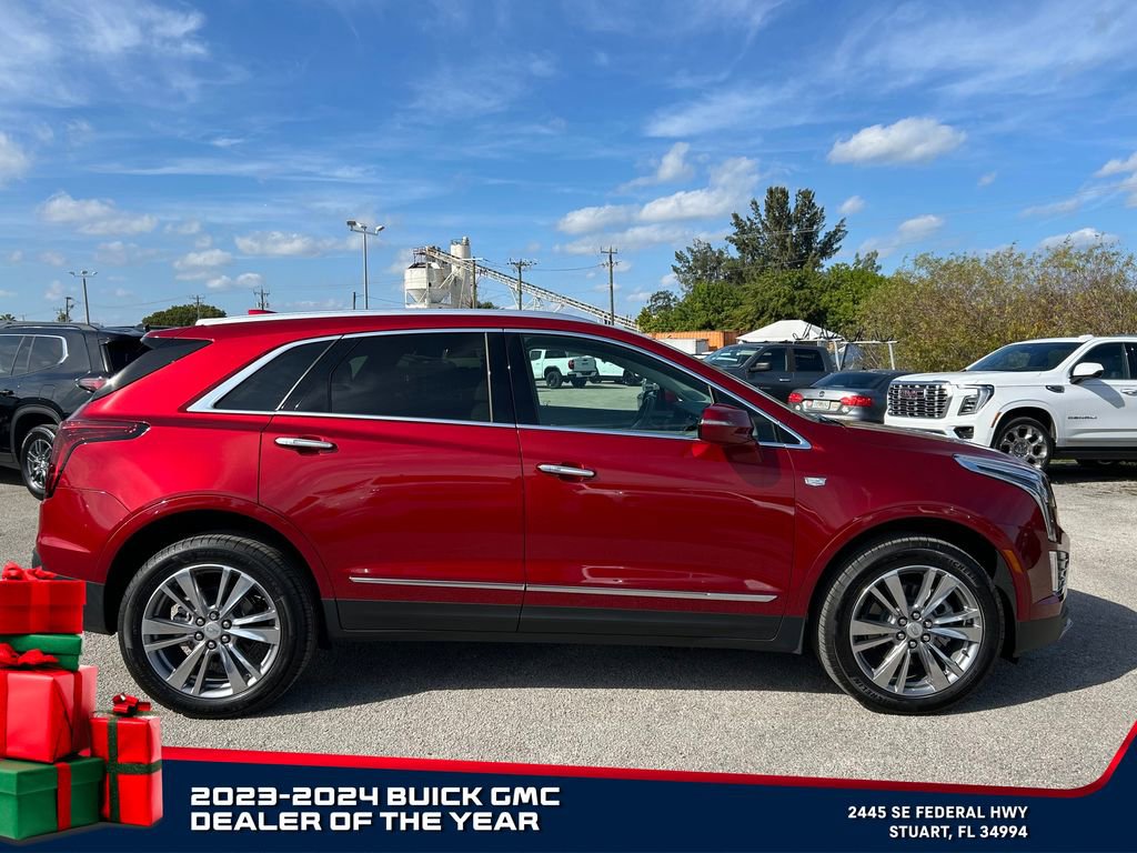 Used 2025 Cadillac XT5 Premium Luxury image 8