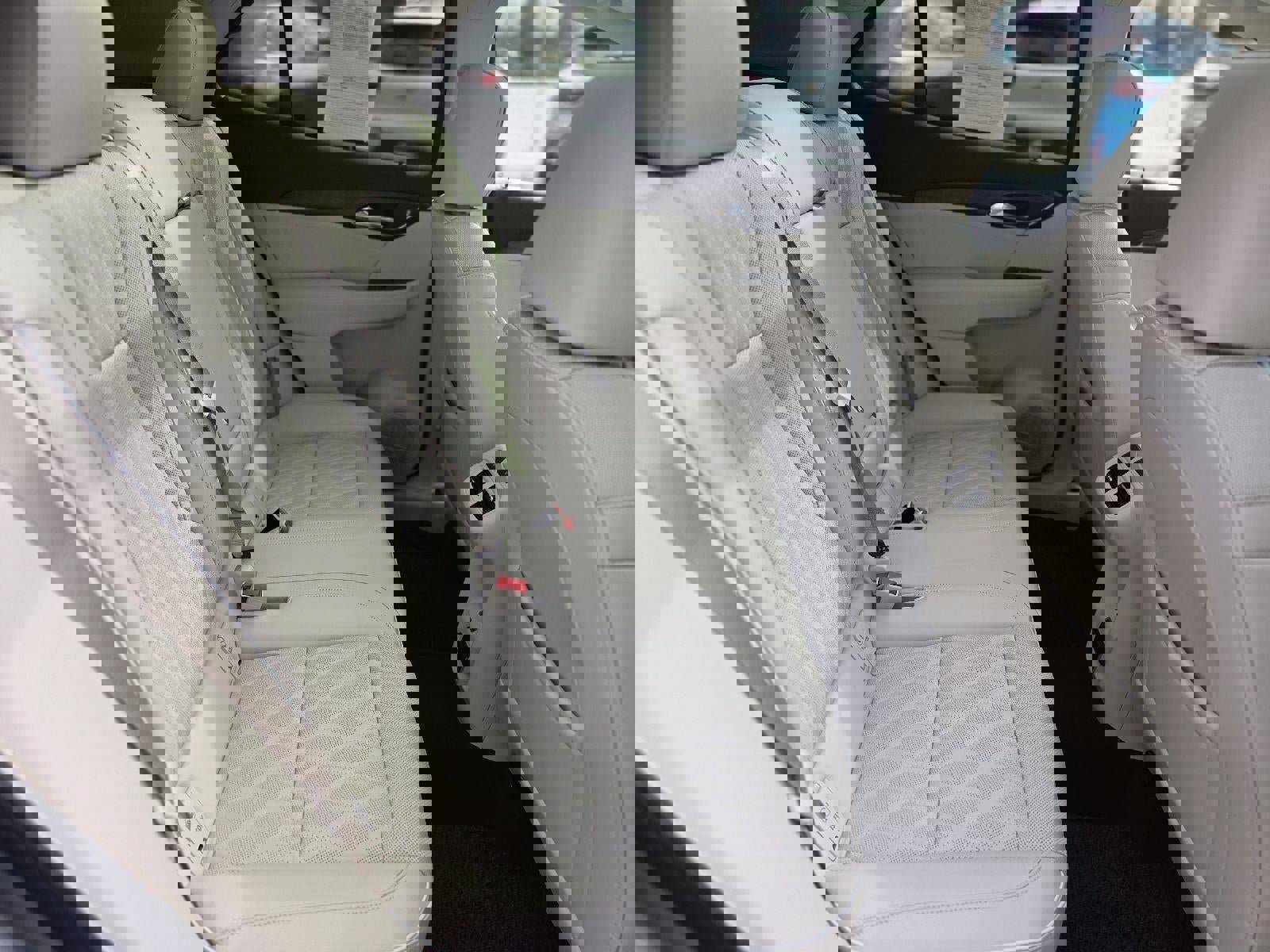 Certified 2023 Buick Envision Avenir image 33