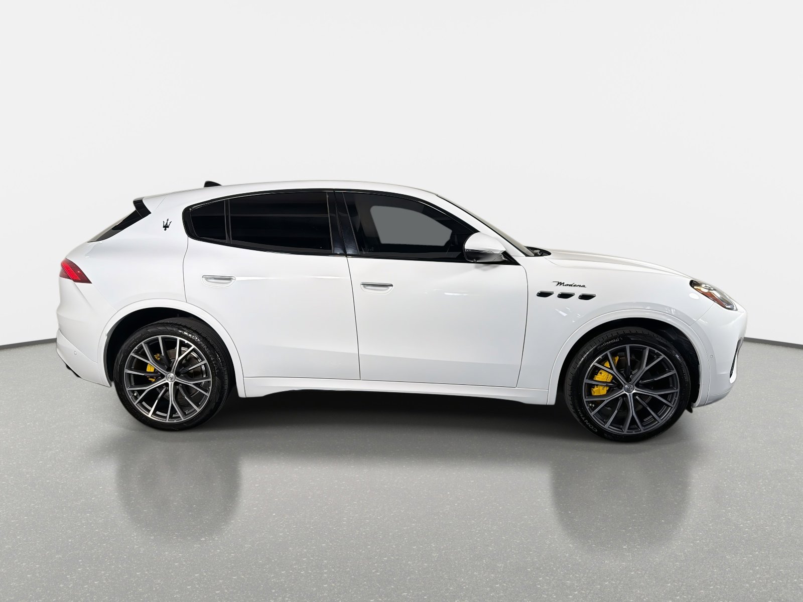 Used 2023 Maserati Grecale Modena image 2