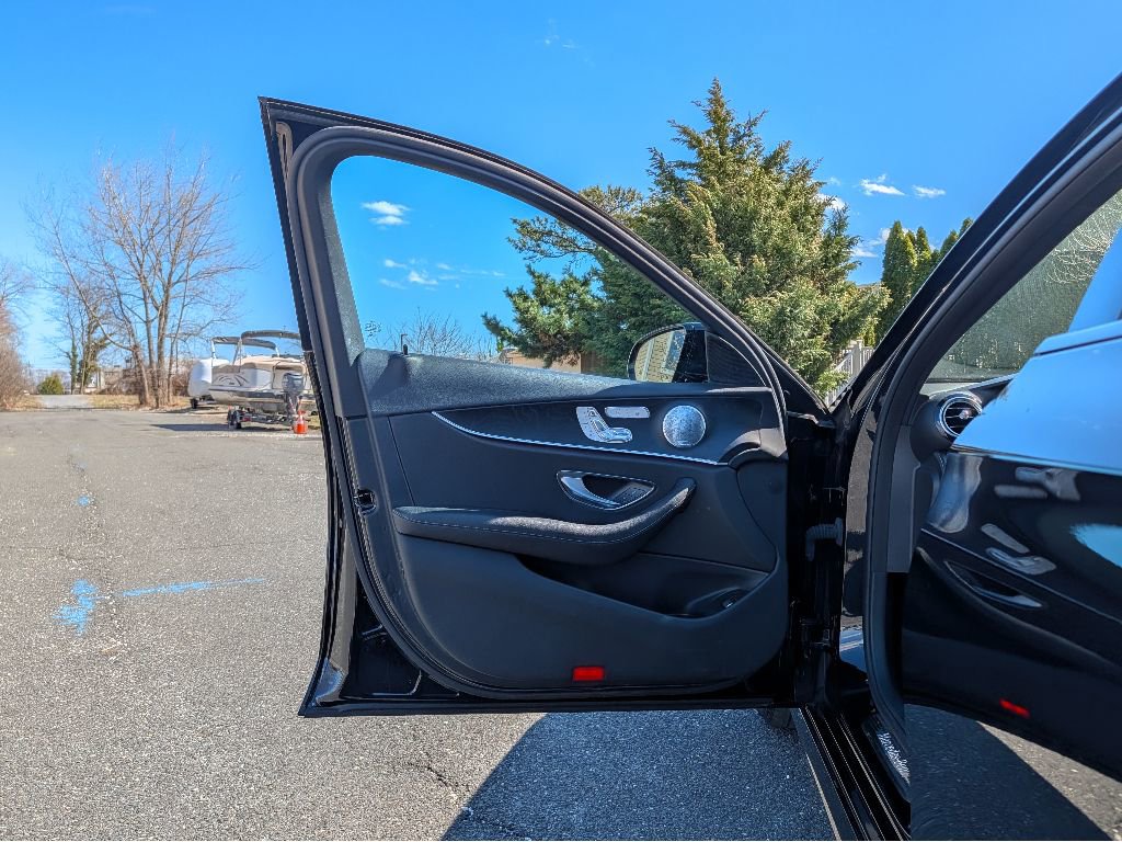 Used 2019 Mercedes-Benz E 450 4MATIC Sedan image 10