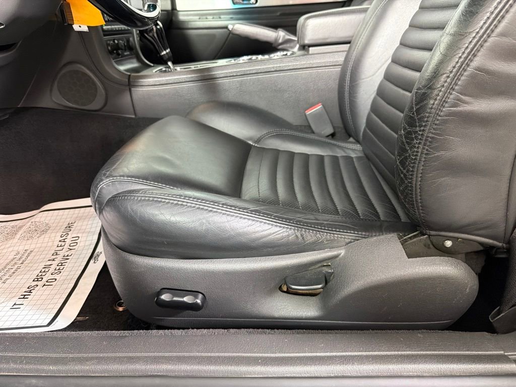 Used 2002 Ford Thunderbird RWD image 20