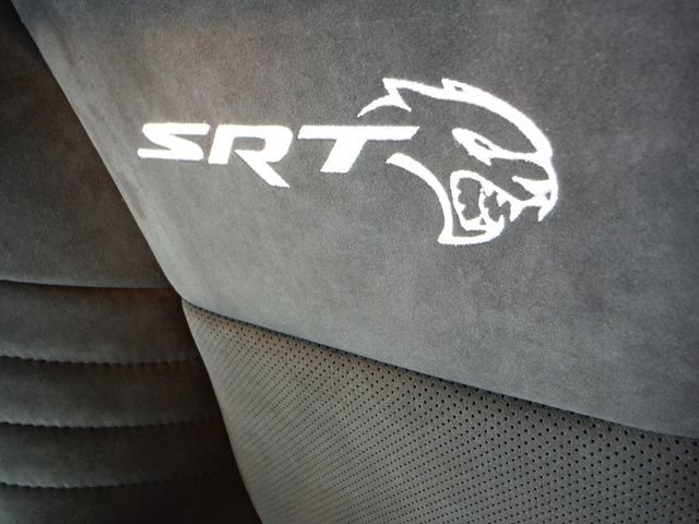 Used 2023 Dodge Challenger SRT Hellcat RWD image 5
