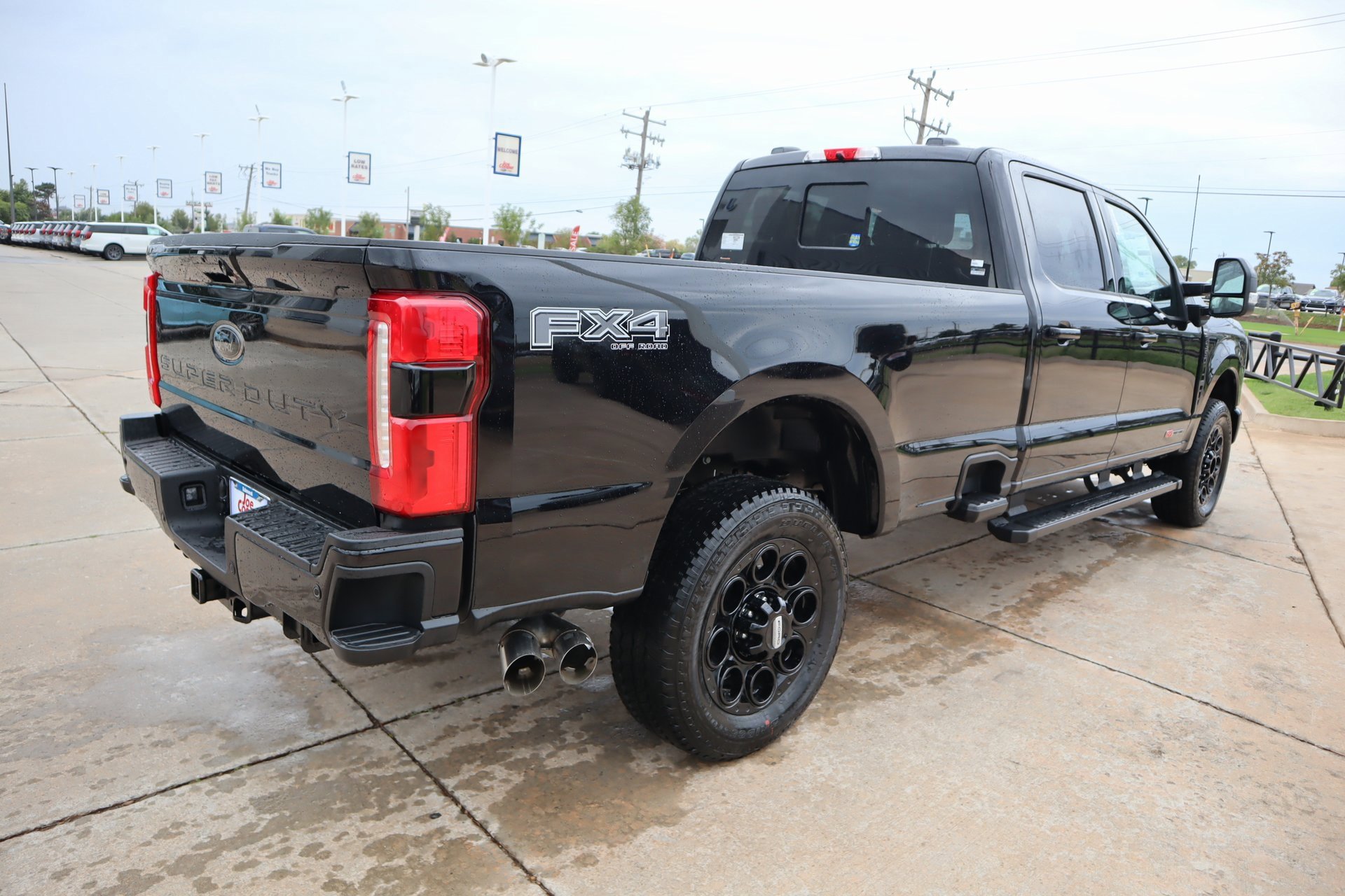 New 2026 Ford F350 Lariat w/ Black Appearance Package image 23