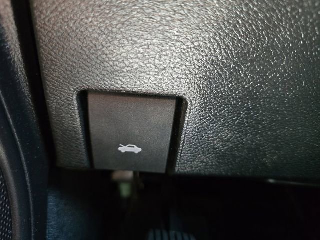 Used 2020 Dodge Charger SXT w/ Blacktop Package RWD image 30