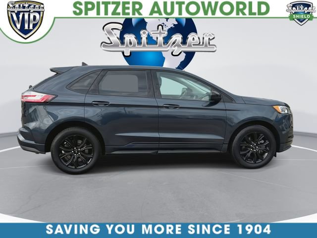 Used 2024 Ford Edge SE w/ Black Appearance Package image 10