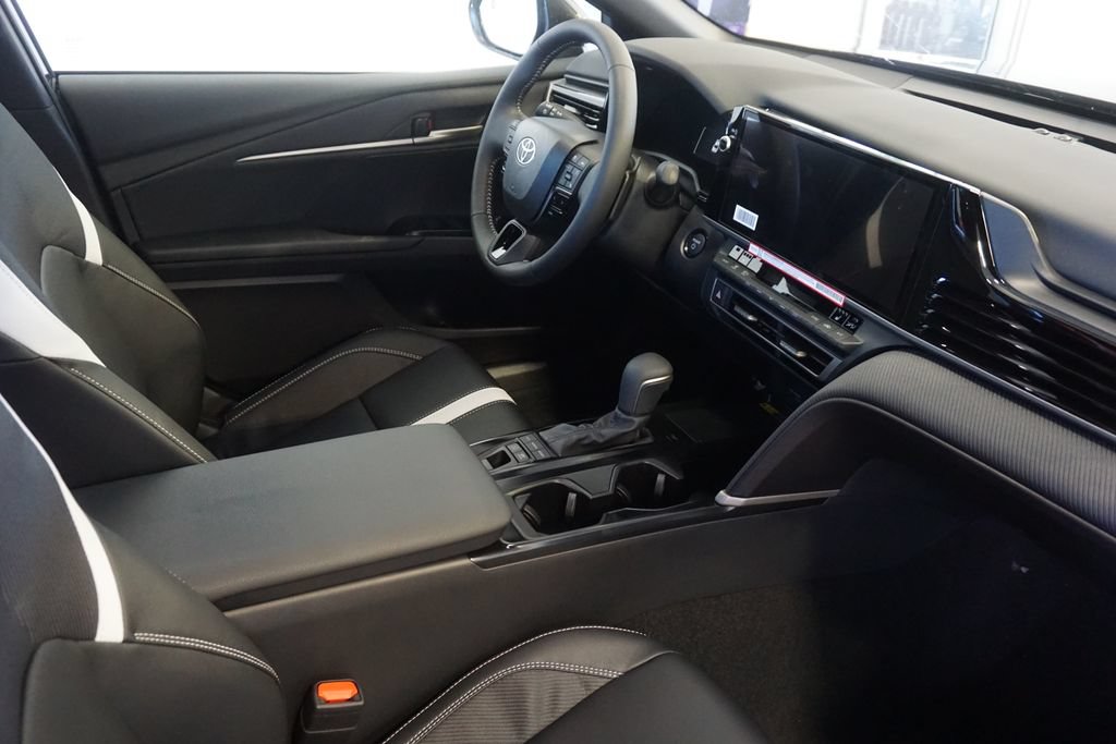 New 2026 Toyota Camry SE w/ Multimedia Upgrade Package AWD/4WD image 27