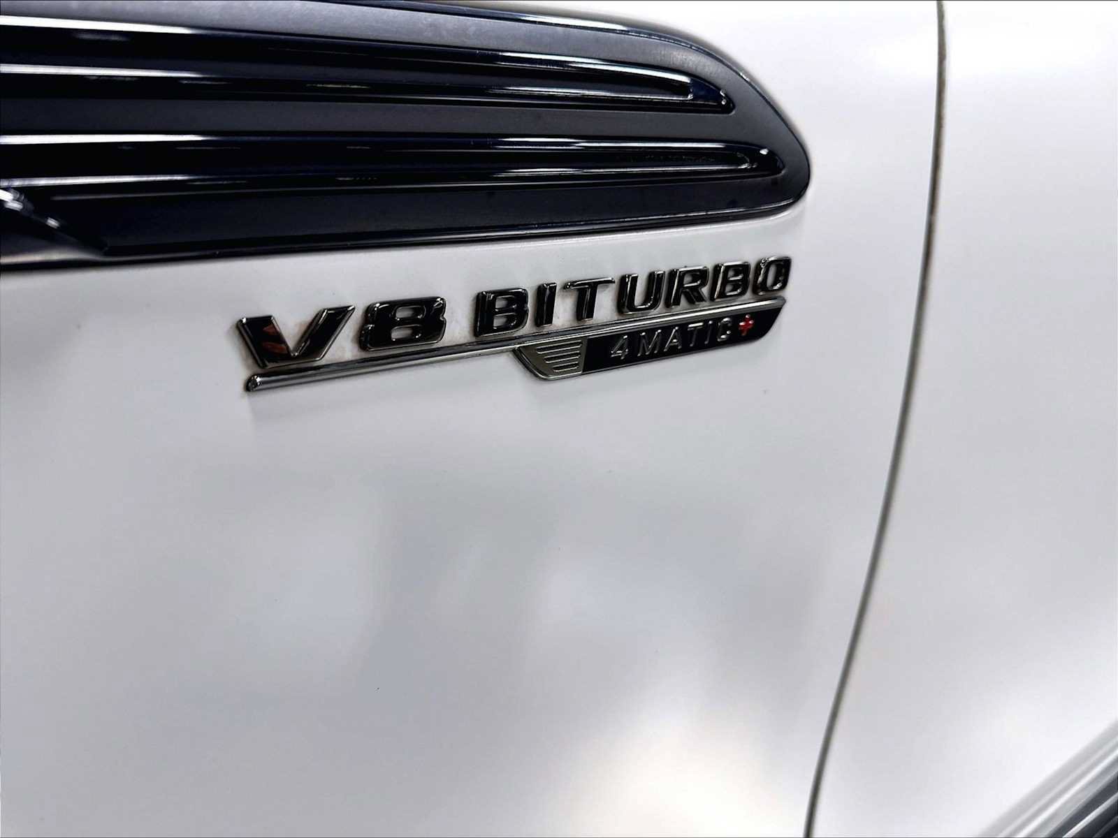 Used 2022 Mercedes-Benz SL 63 AMG 4MATIC image 40