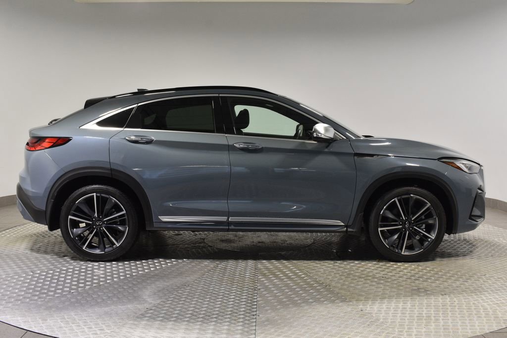 Certified 2025 INFINITI QX55 Essential w/ Accent Package AWD/4WD image 10