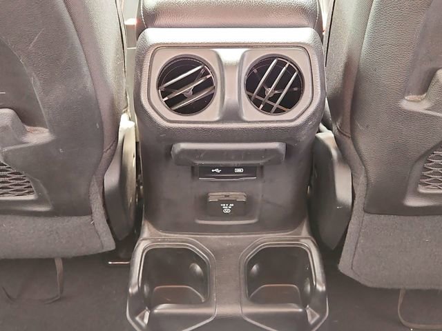 Used 2020 Jeep Wrangler Rubicon AWD/4WD image 22