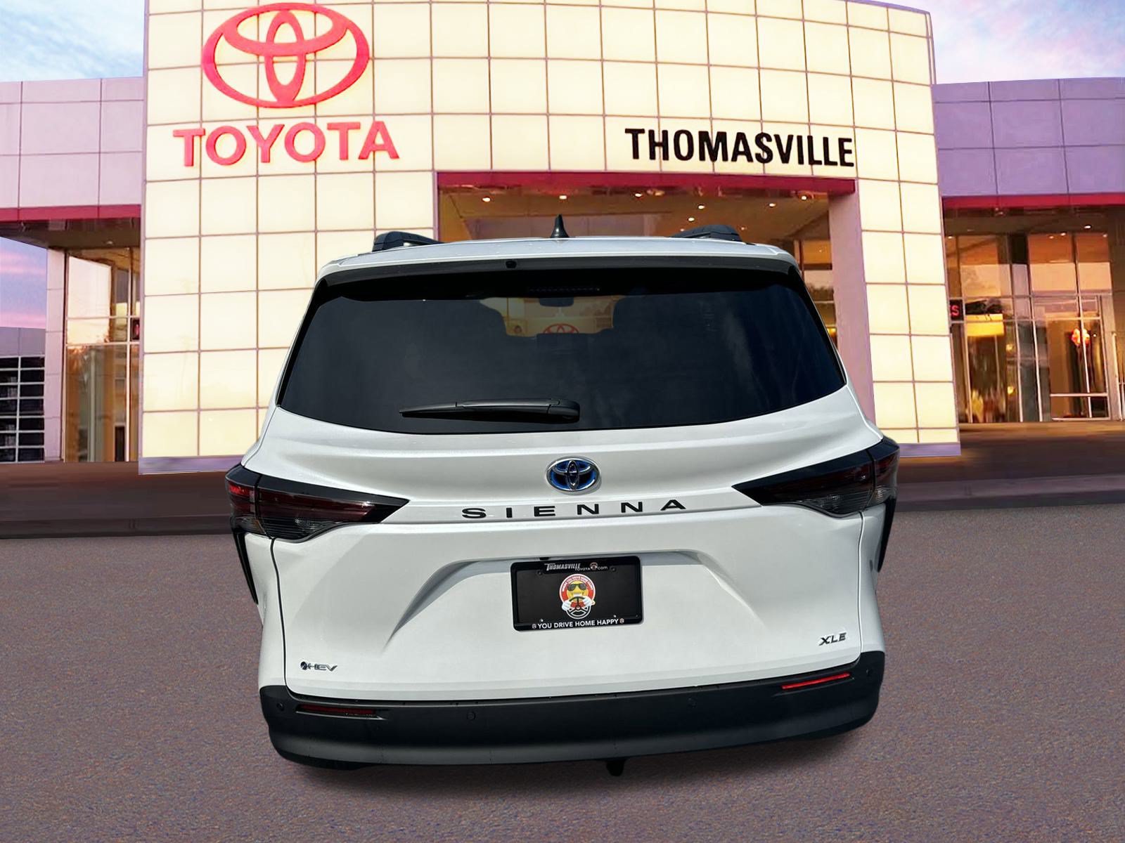 New 2025 Toyota Sienna XLE w/ XLE Plus Package FWD image 6