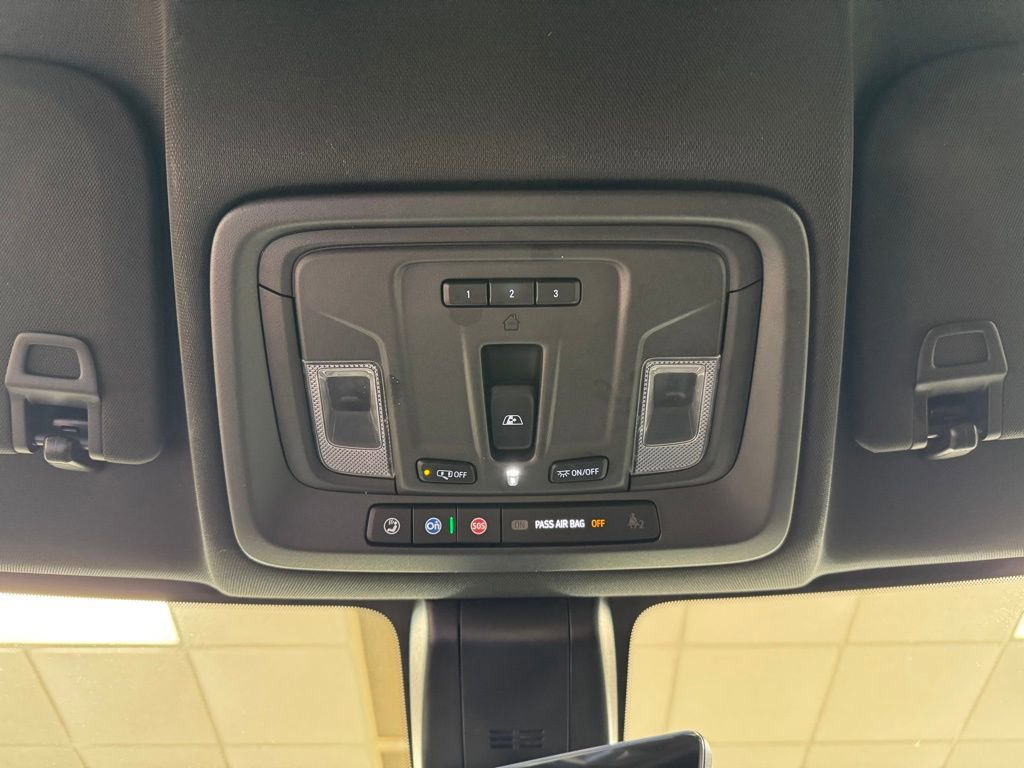 Used 2023 GMC Sierra 2500 AT4 w/ AT4 Preferred Package AWD/4WD image 43