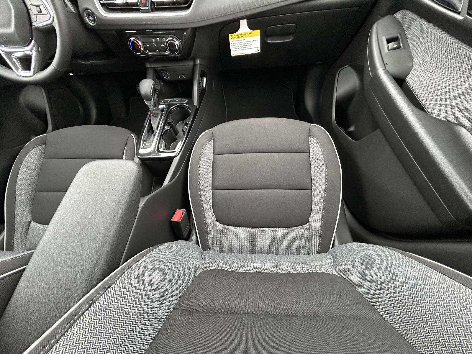 New 2026 Chevrolet TrailBlazer LT w/ Midnight Edition FWD image 13